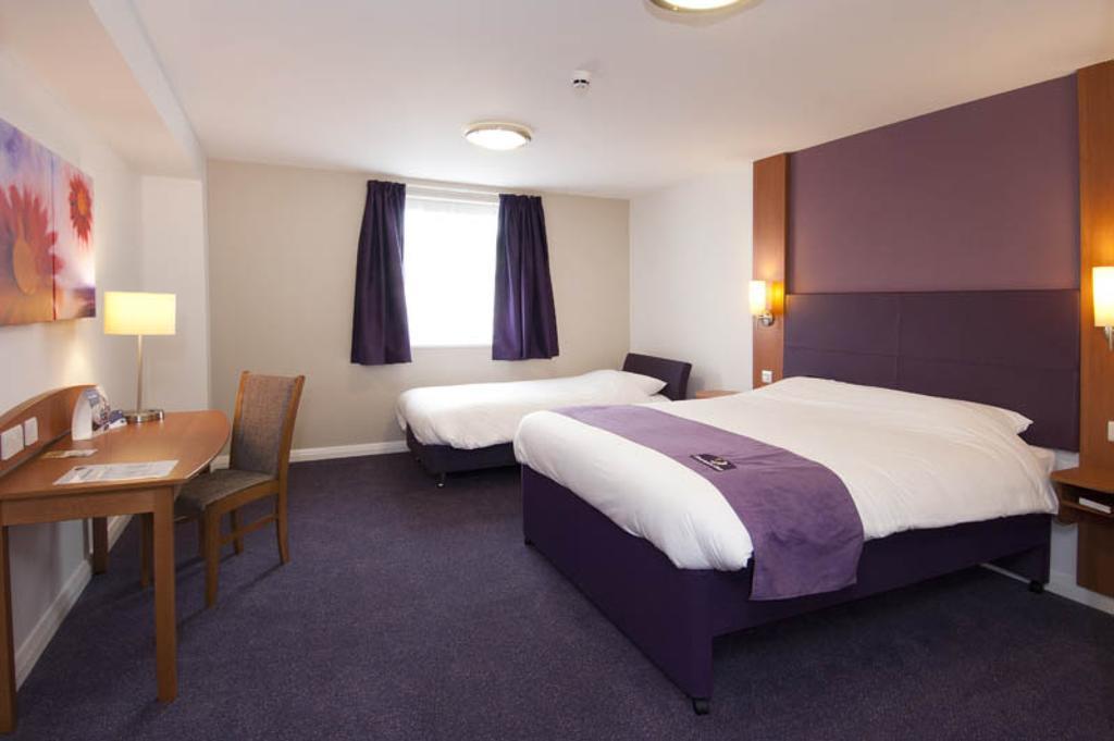 Premier Inn Birmingham City - Waterloo St Exterior foto